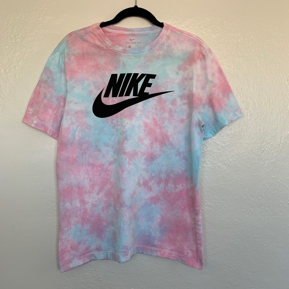 CUSTOM Nike Tie Dye Medium Shirt and Sock Bundle - Picture 2 of 15